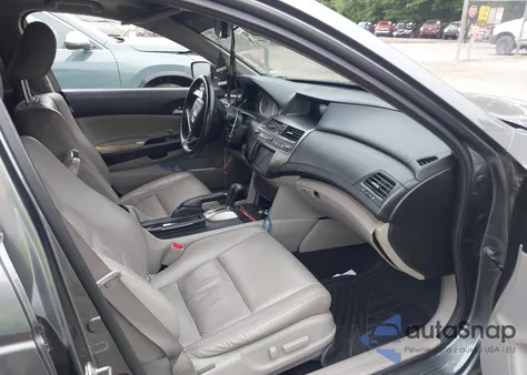 2012 Honda Accord 3.5 Ex-L from USA, damaged, VIN 1HGCP3F8XCA038424